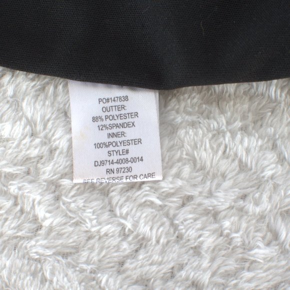 Almost Famous - Picture 6 of 6